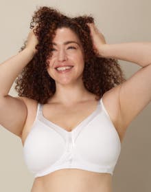 Playtex Women's 18 Hour Original Soft Cup Bra, White, 50C in Arabia | Whizz Everyday Bras Playtex Women's 18 Hour Original Soft Cup Bra, White, 50C in Arabia | Whizz Everyday Bras